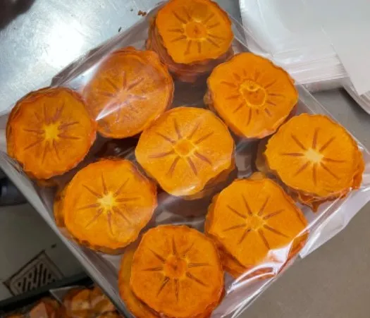 قیمت خرید خرمالو خشک عمده + طرز تهیه