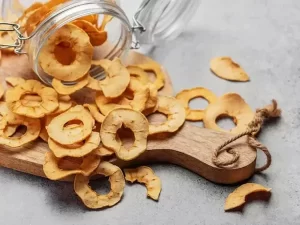 قیمت خرید سیب خشک عمده + طرز تهیه