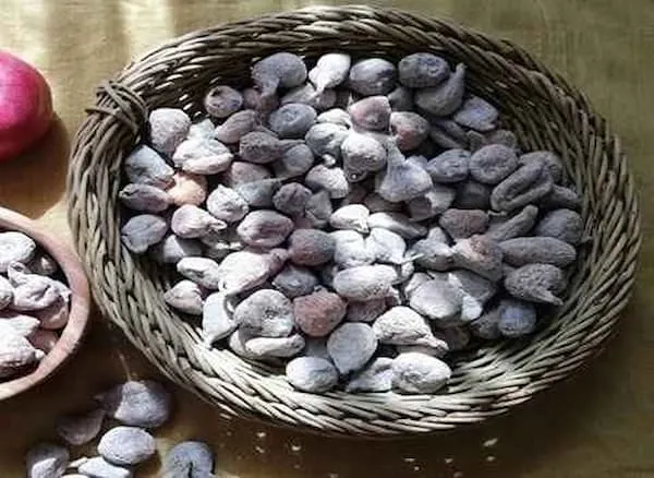 مرجع قیمت انواع انجیر خشک آردی + خرید ارزان